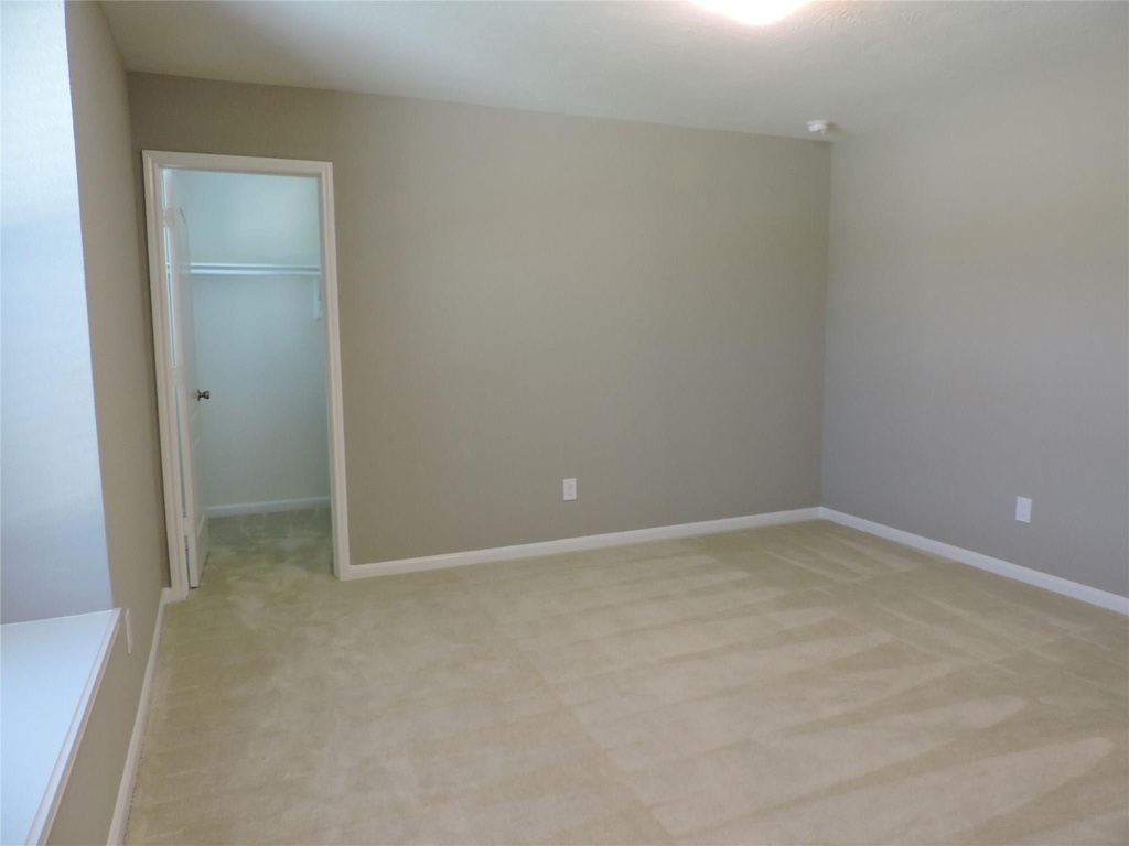 1102 Upton Court - Photo 17