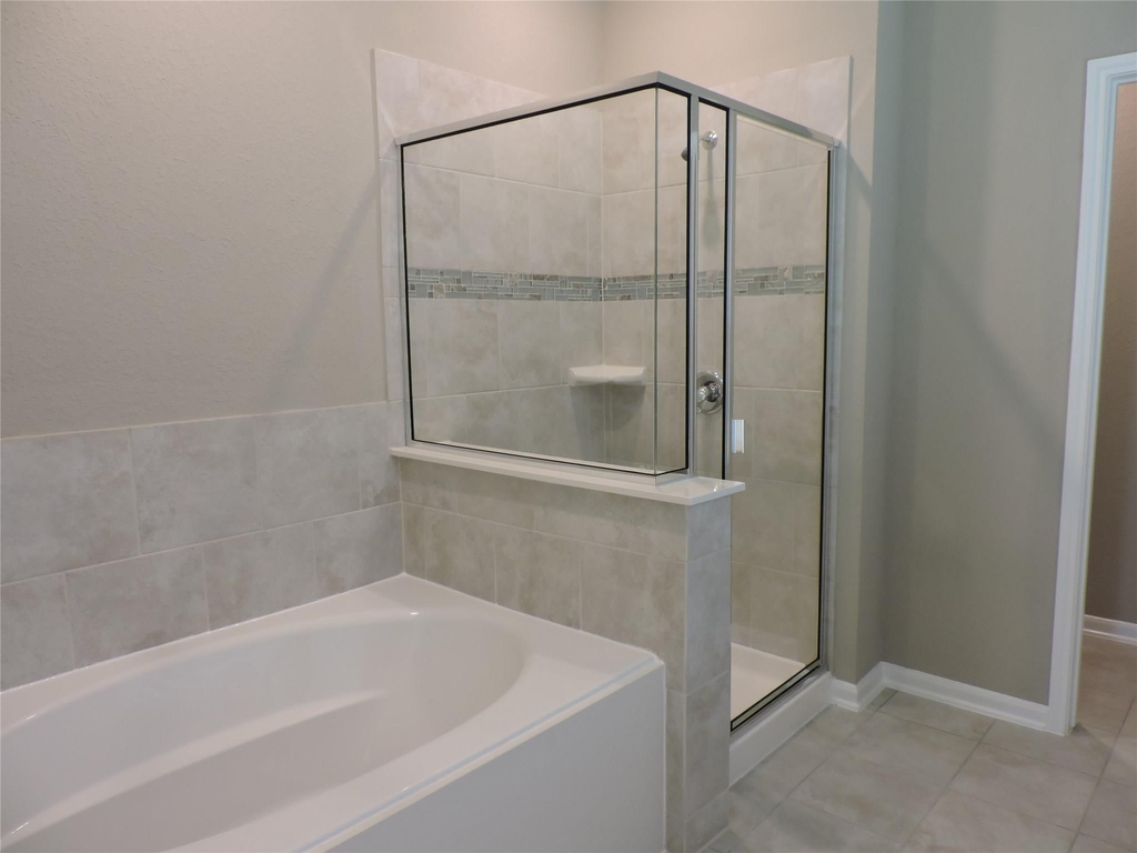 1102 Upton Court - Photo 14