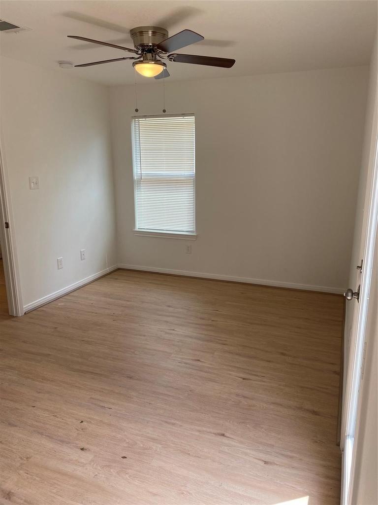 3722 Putnam Drive - Photo 15
