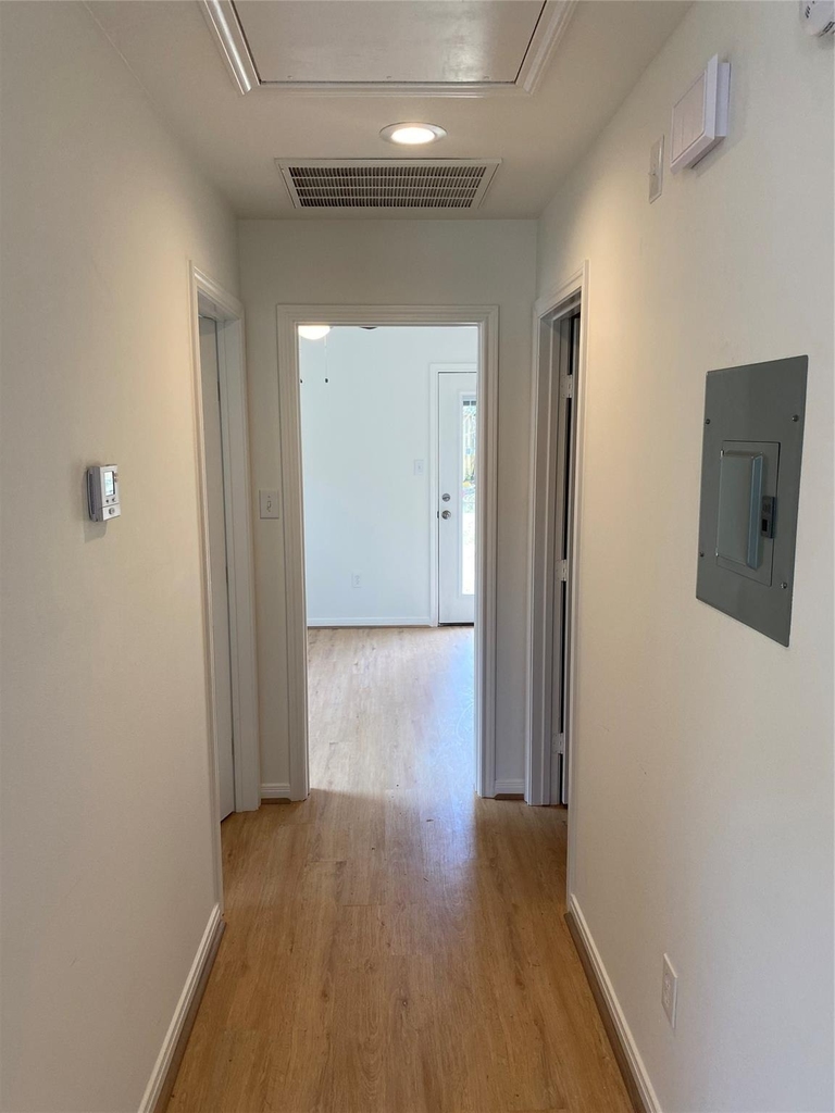 3722 Putnam Drive - Photo 8