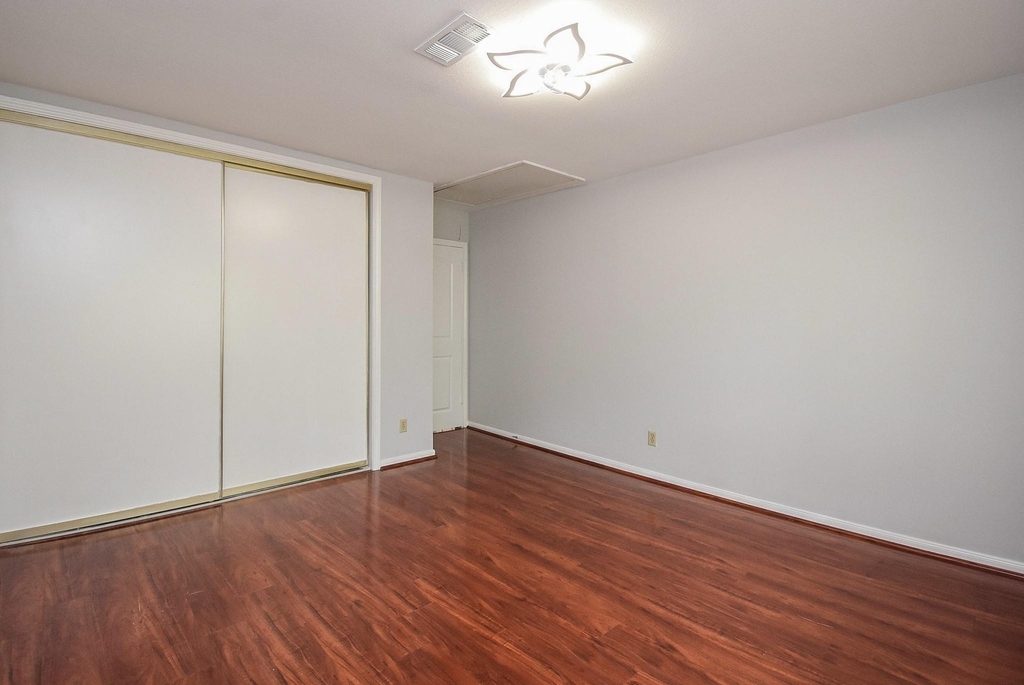 201 Vanderpool Lane - Photo 36