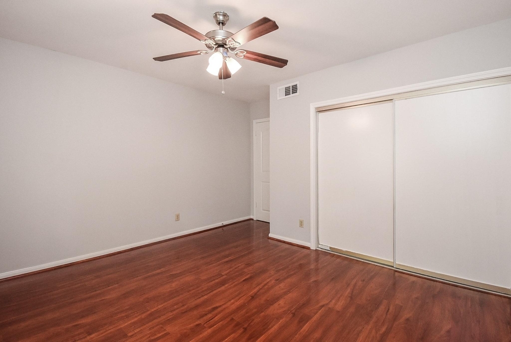 201 Vanderpool Lane - Photo 33