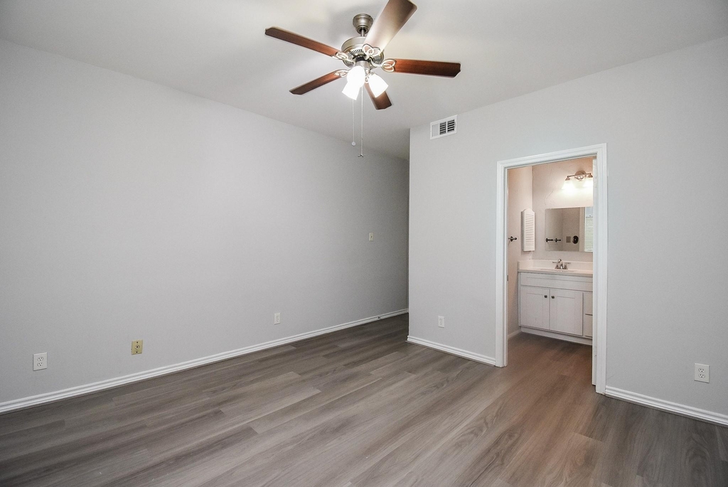201 Vanderpool Lane - Photo 30