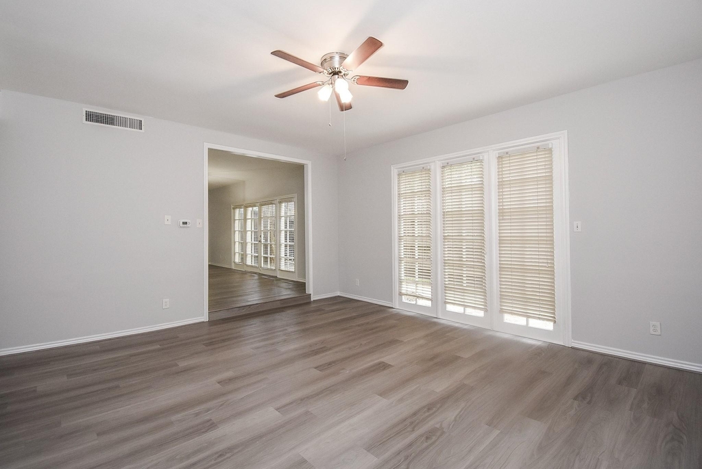 201 Vanderpool Lane - Photo 6