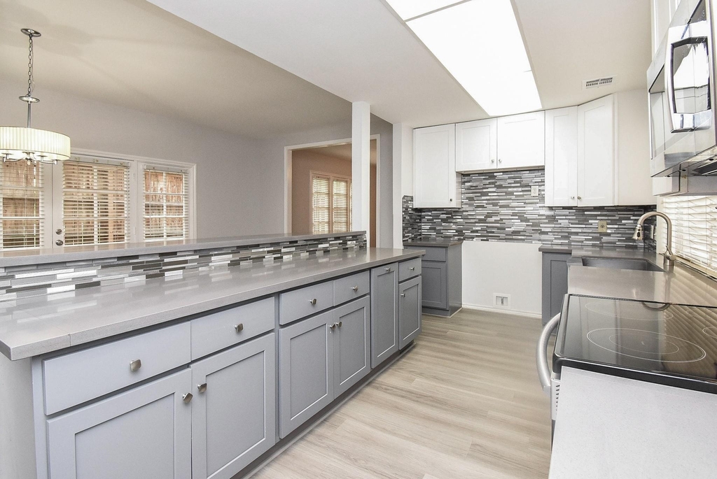 201 Vanderpool Lane - Photo 13
