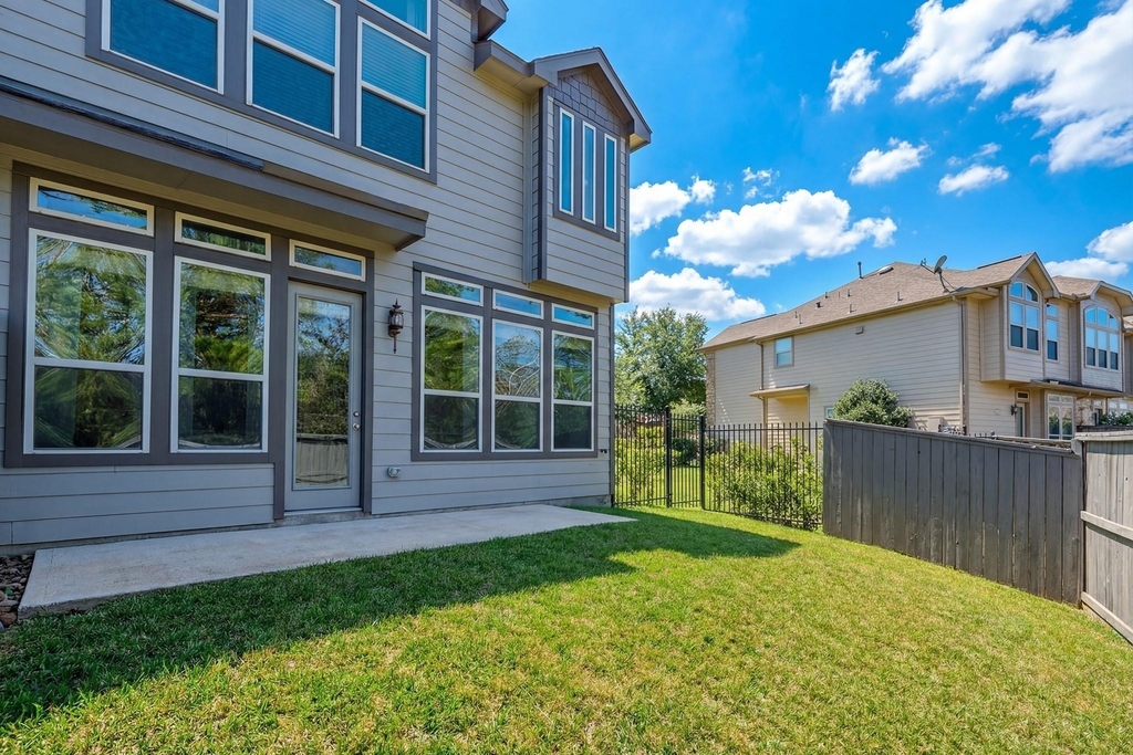 58 Aventura Place - Photo 3