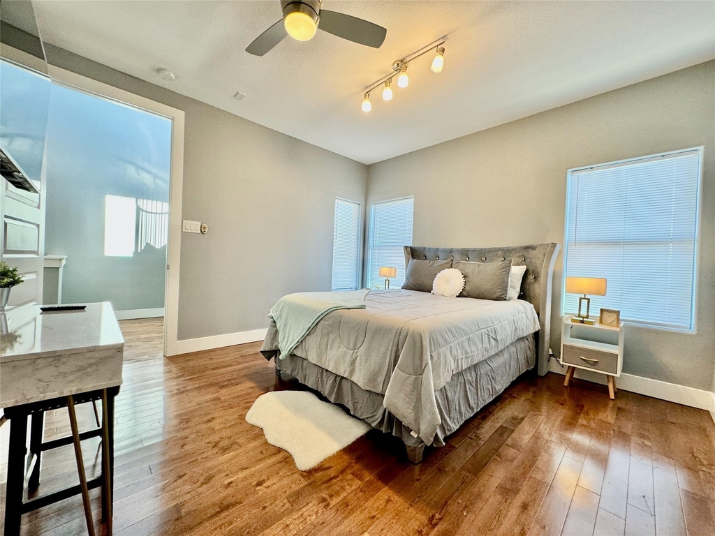 1914 Blodgett Street - Photo 32