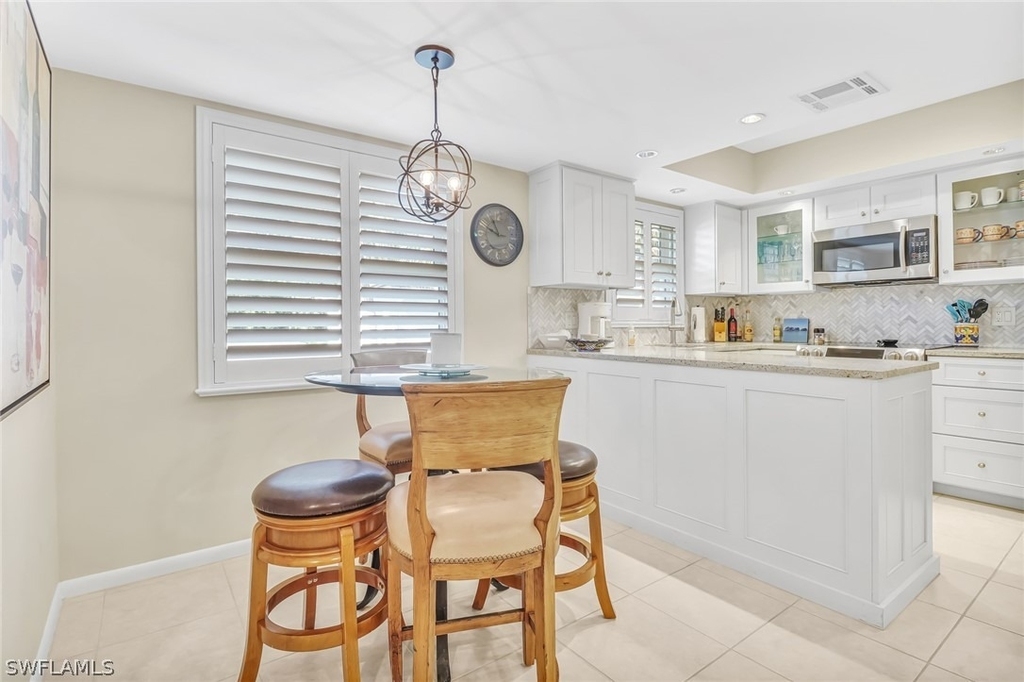 3200 Binnacle Drive - Photo 2