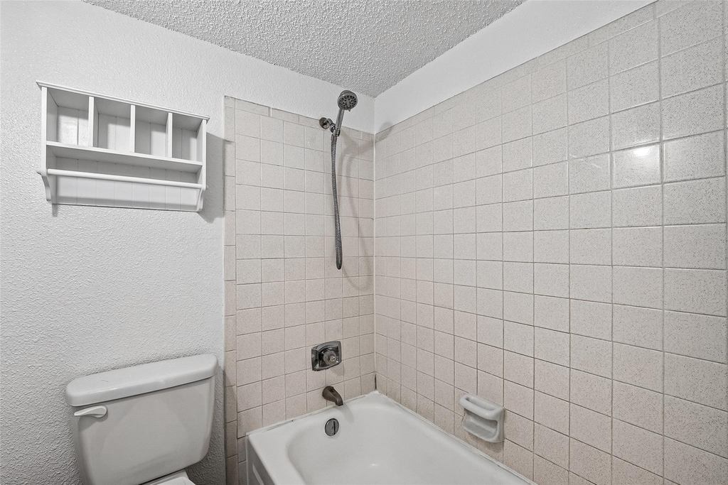 250 El Dorado Boulevard - Photo 26