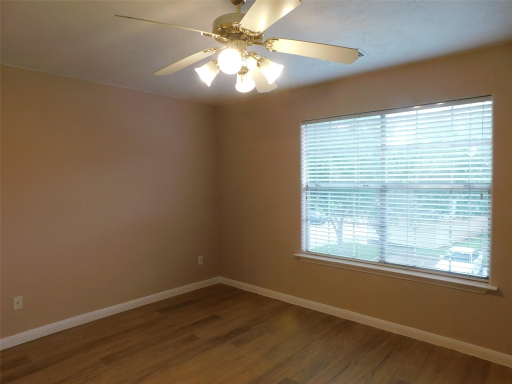 2710 Grants Lake Boulevard - Photo 31