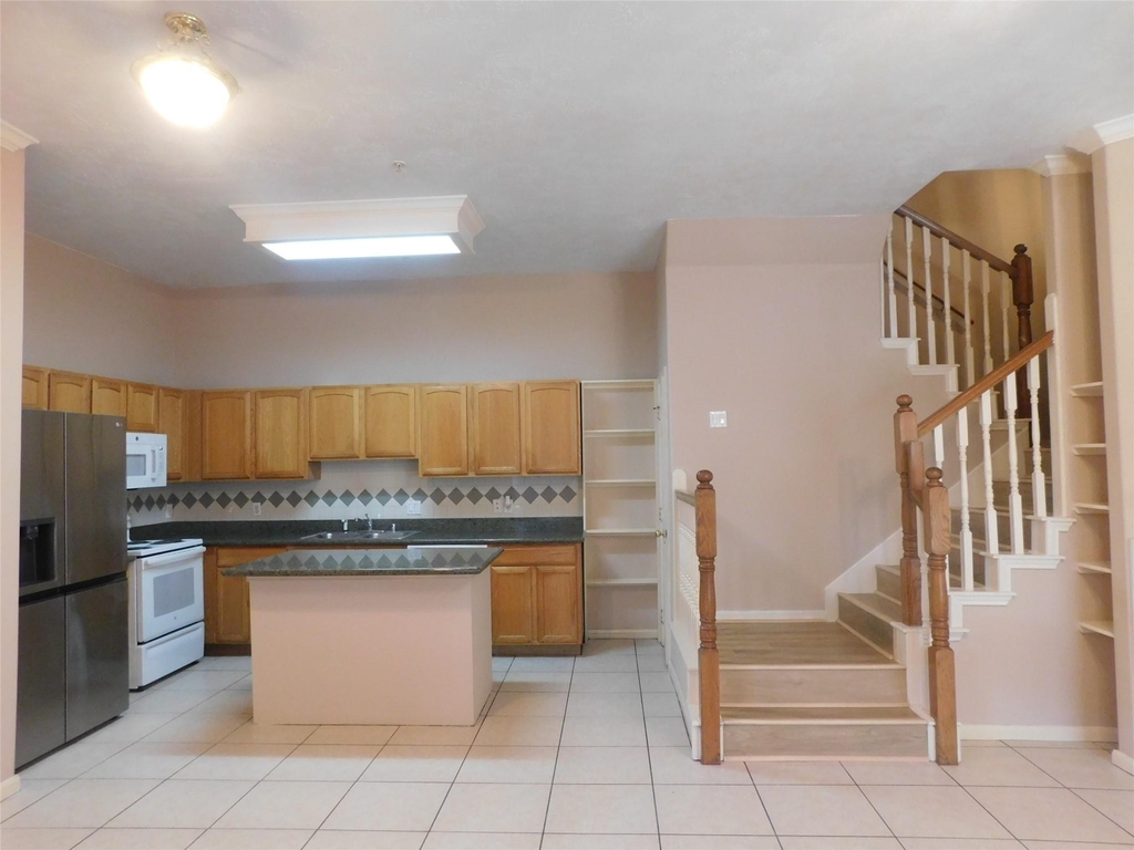 2710 Grants Lake Boulevard - Photo 23