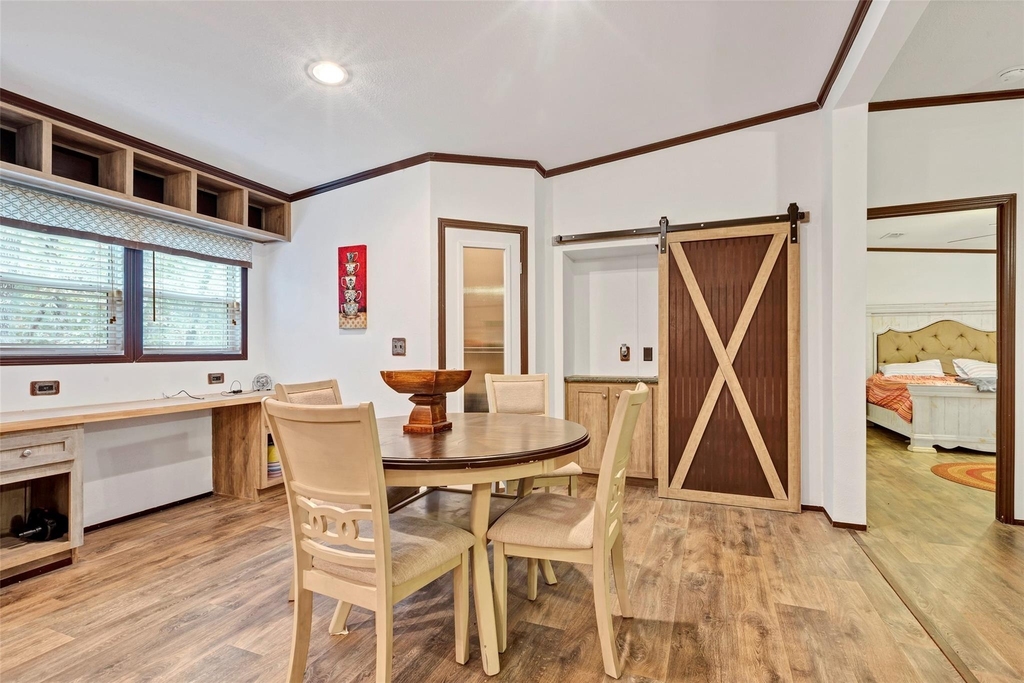 271 Shoreline Drive - Photo 12