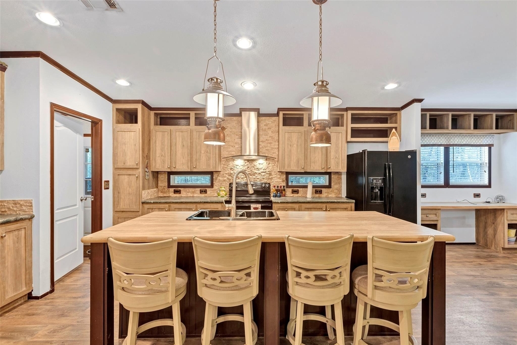 271 Shoreline Drive - Photo 8