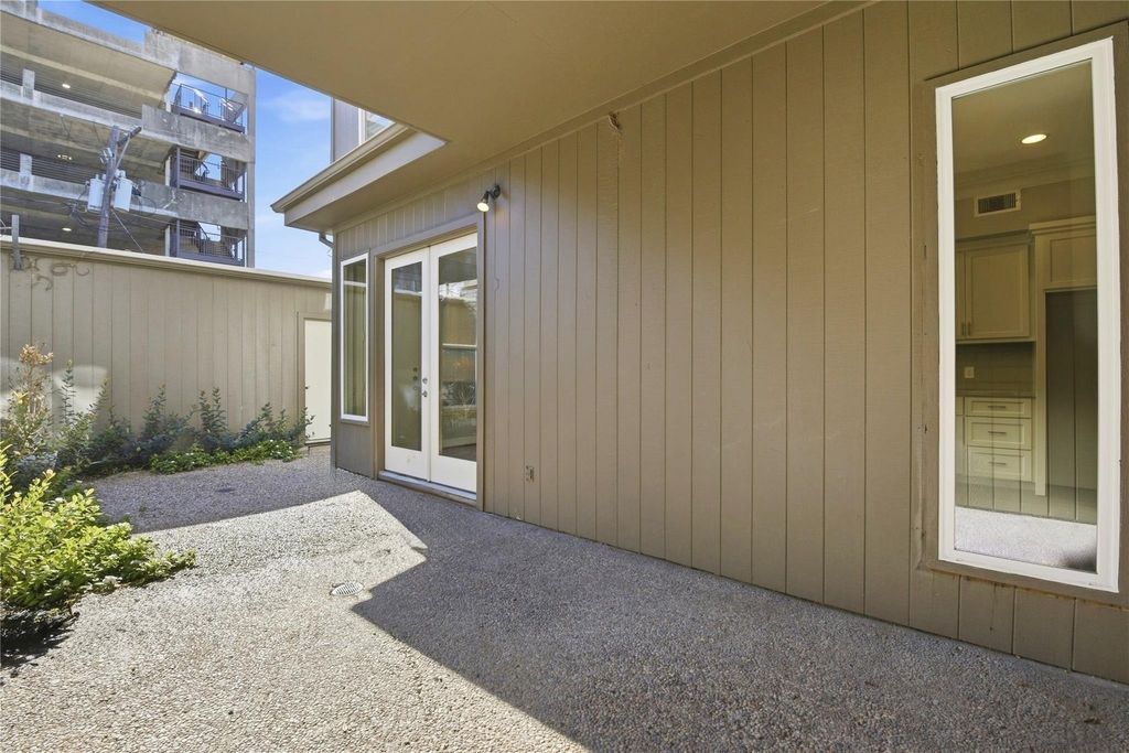 7535 Olympia Drive - Photo 31