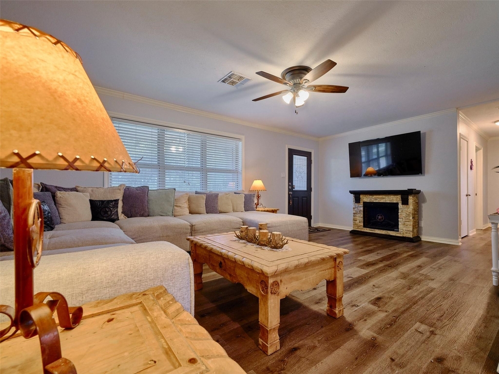 9326 Kostelnik Street - Photo 11