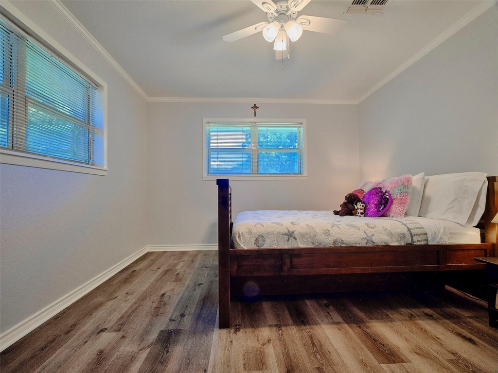 9326 Kostelnik Street - Photo 33