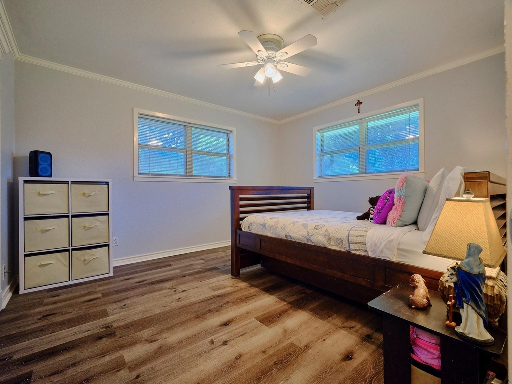 9326 Kostelnik Street - Photo 32