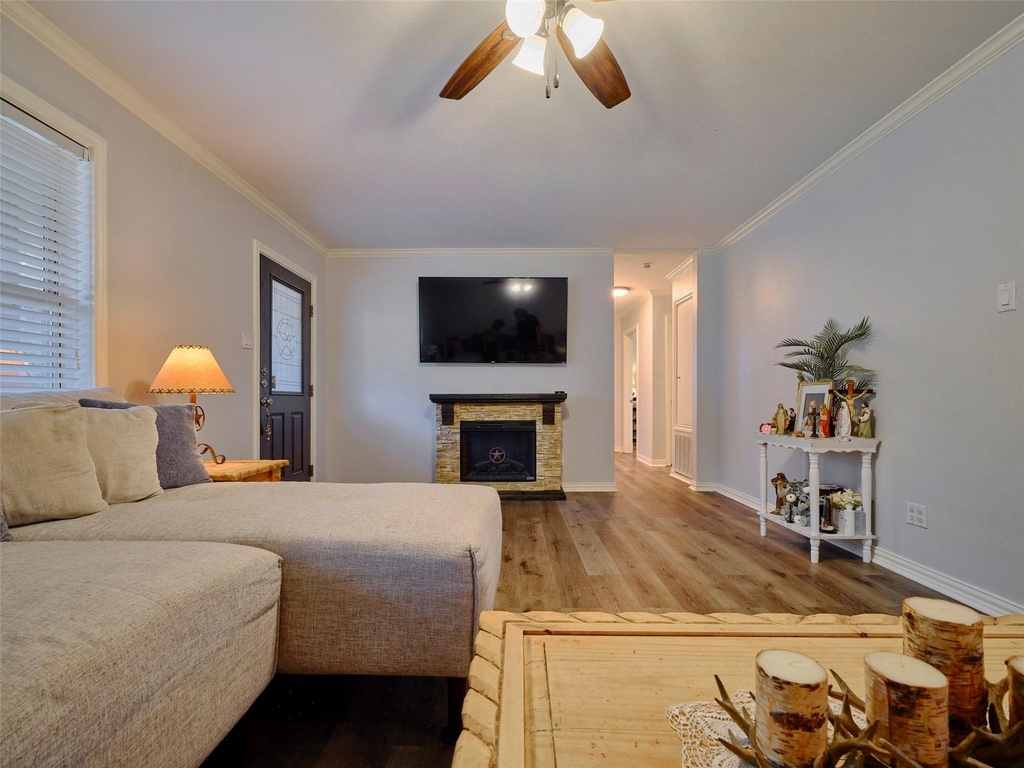 9326 Kostelnik Street - Photo 12