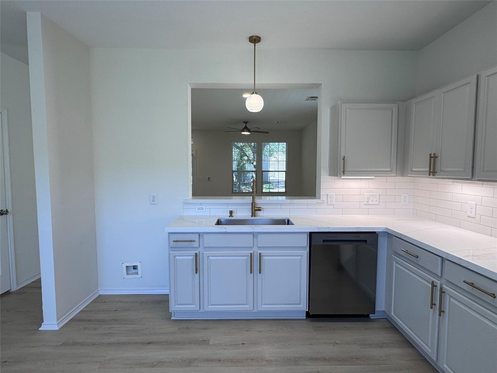29726 Sullivan Oaks Drive - Photo 22