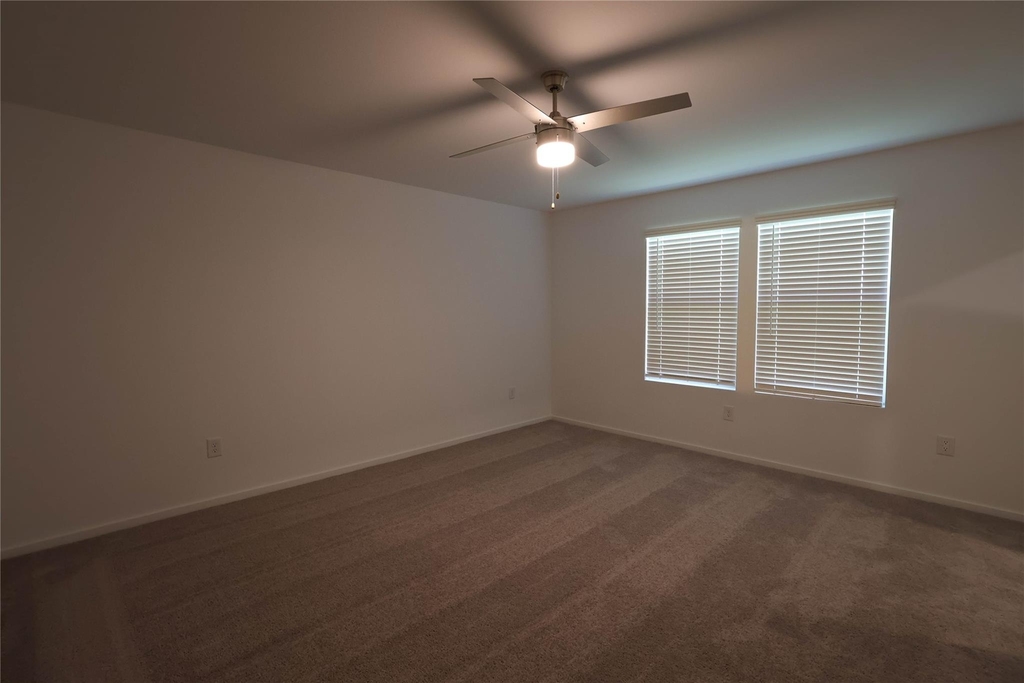 14993 Rustic Moon Rd - Photo 11