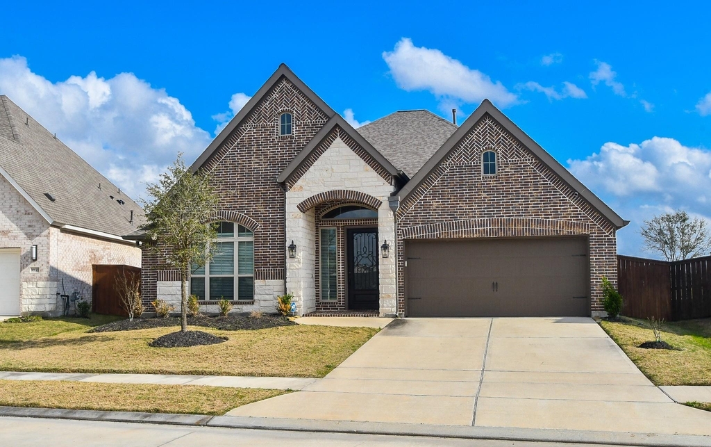 10131 Napier Drive - Photo 1