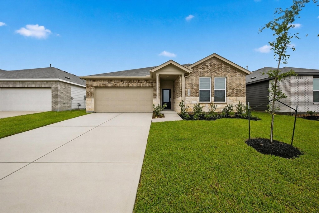 21643 Colonial Meadow Creek Trail - Photo 0