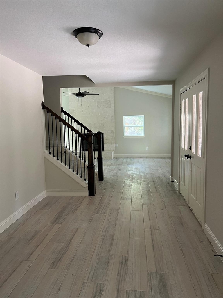 2714 Echo Street - Photo 4