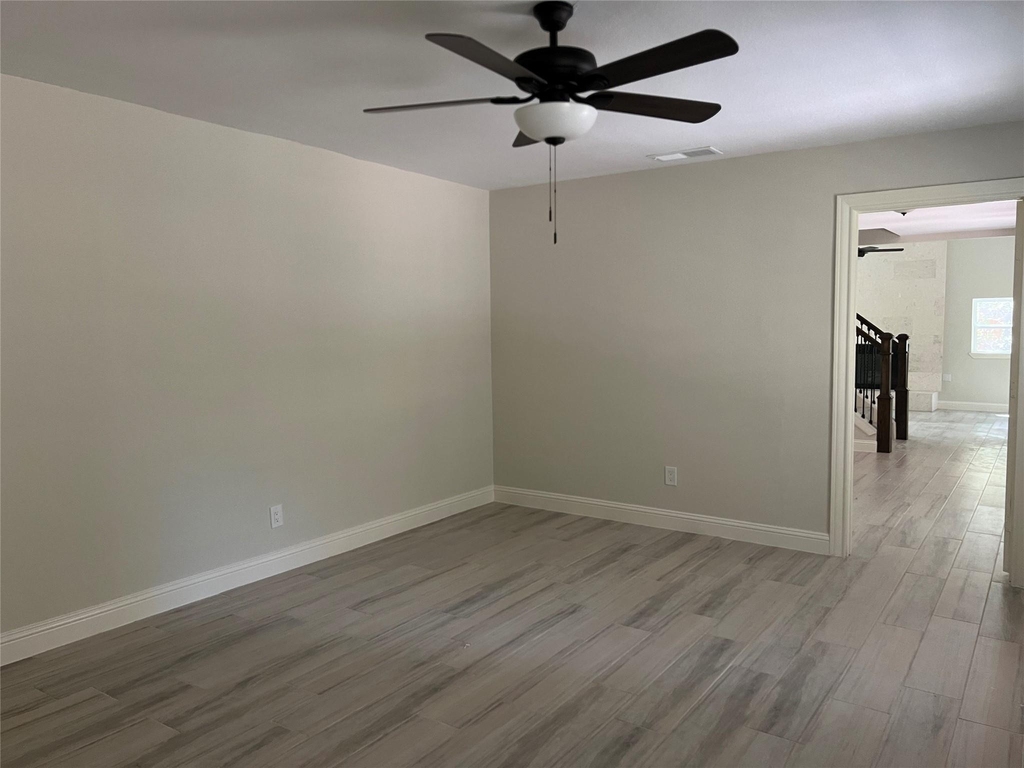 2714 Echo Street - Photo 3