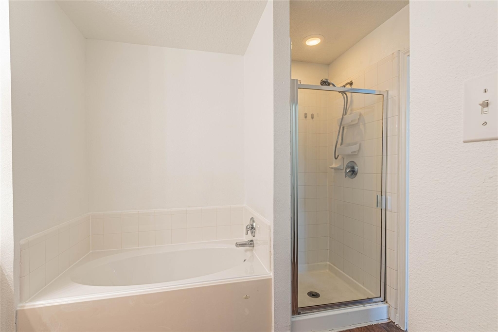 19507 Narcissus Brook Lane - Photo 17