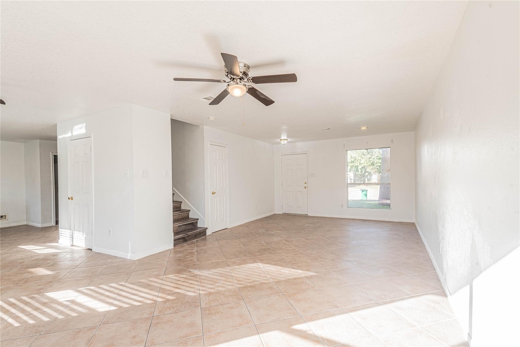 19507 Narcissus Brook Lane - Photo 4
