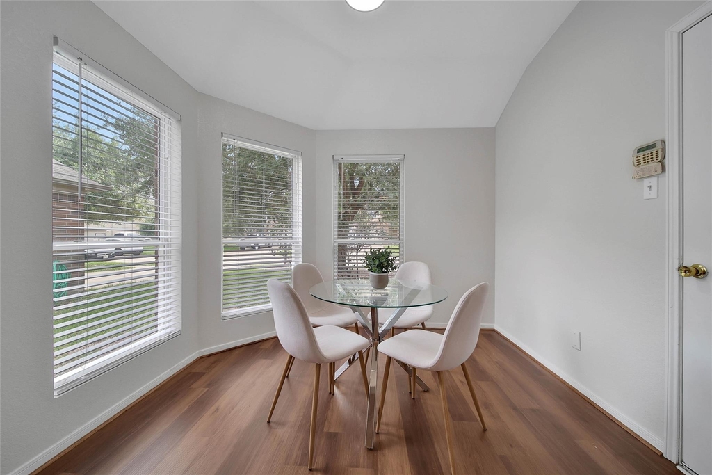 3022 Madison Elm Street - Photo 11