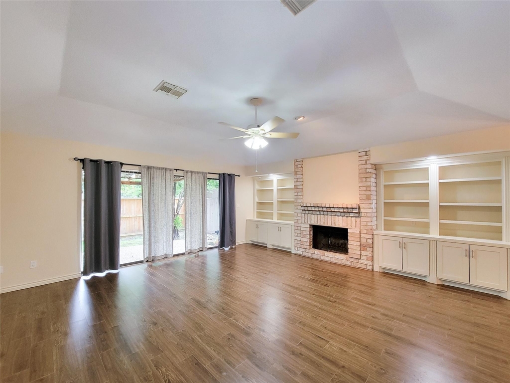 12800 Briar Forest Drive - Photo 6