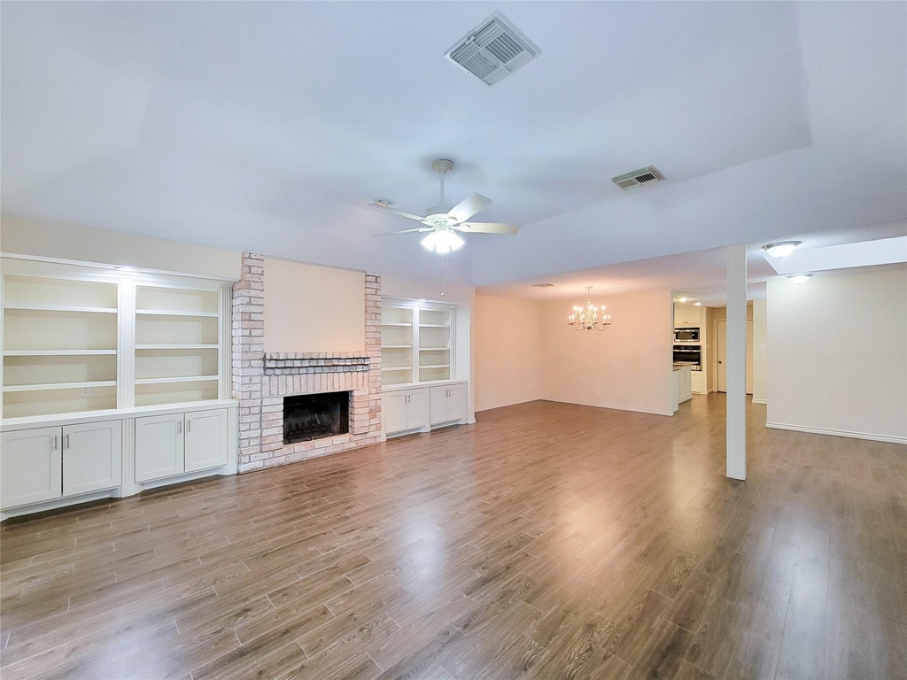 12800 Briar Forest Drive - Photo 10