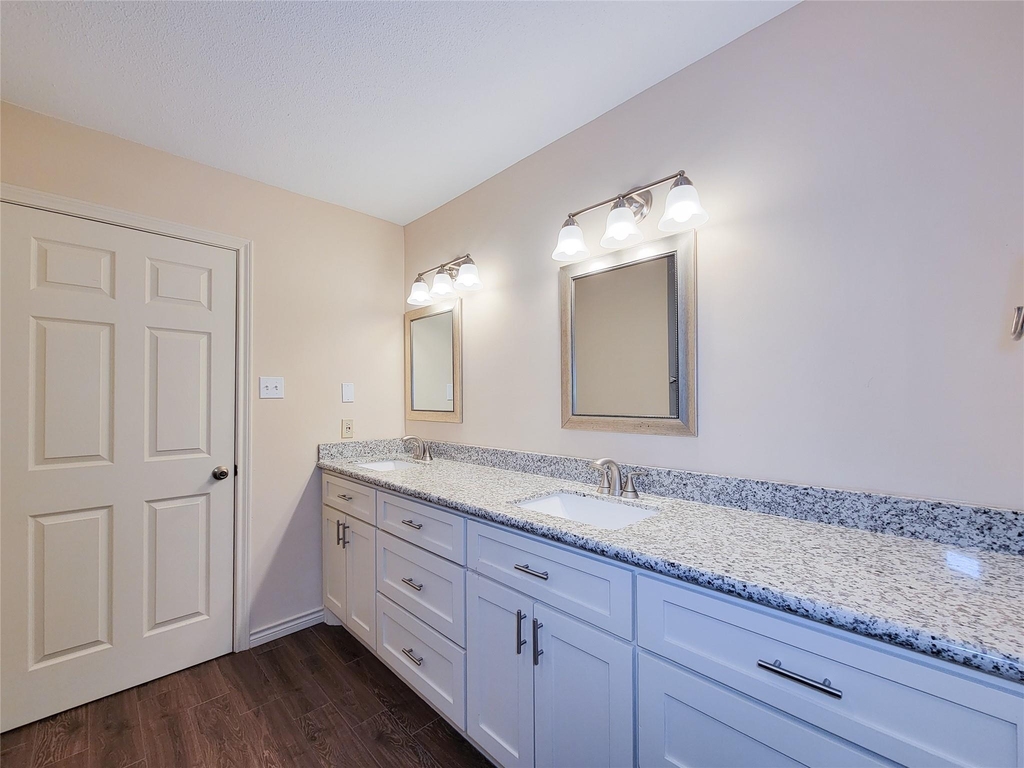 12800 Briar Forest Drive - Photo 28