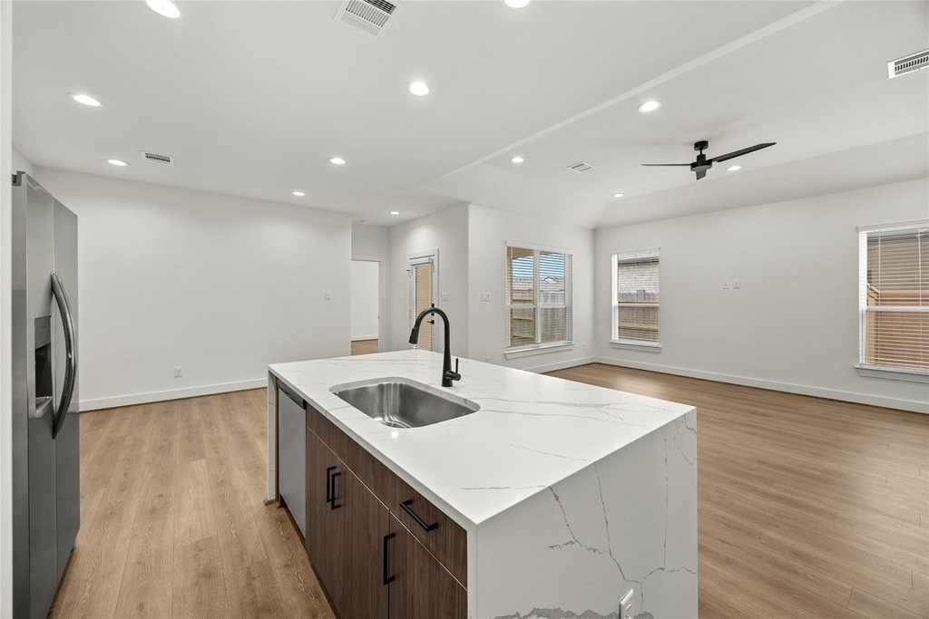 2710 Bronze Vista Drive - Photo 6