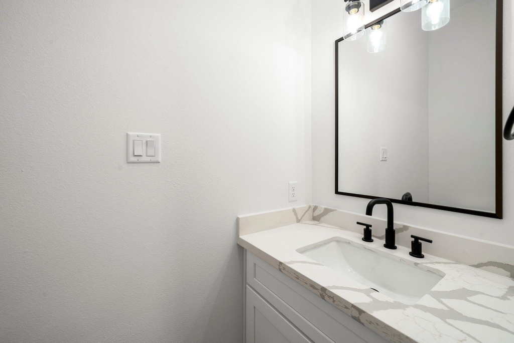 5516 Hardy Street - Photo 13