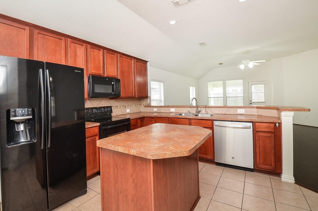 7038 Cornflower Lane - Photo 11