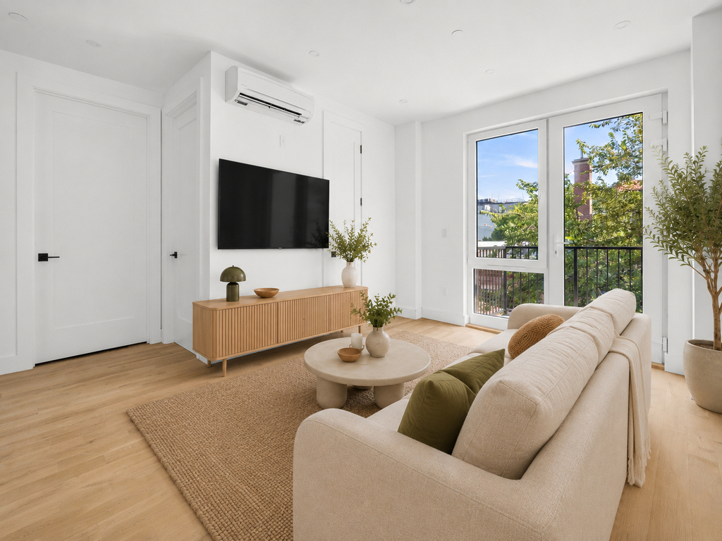 624 Metropolitan Avenue - Photo 2
