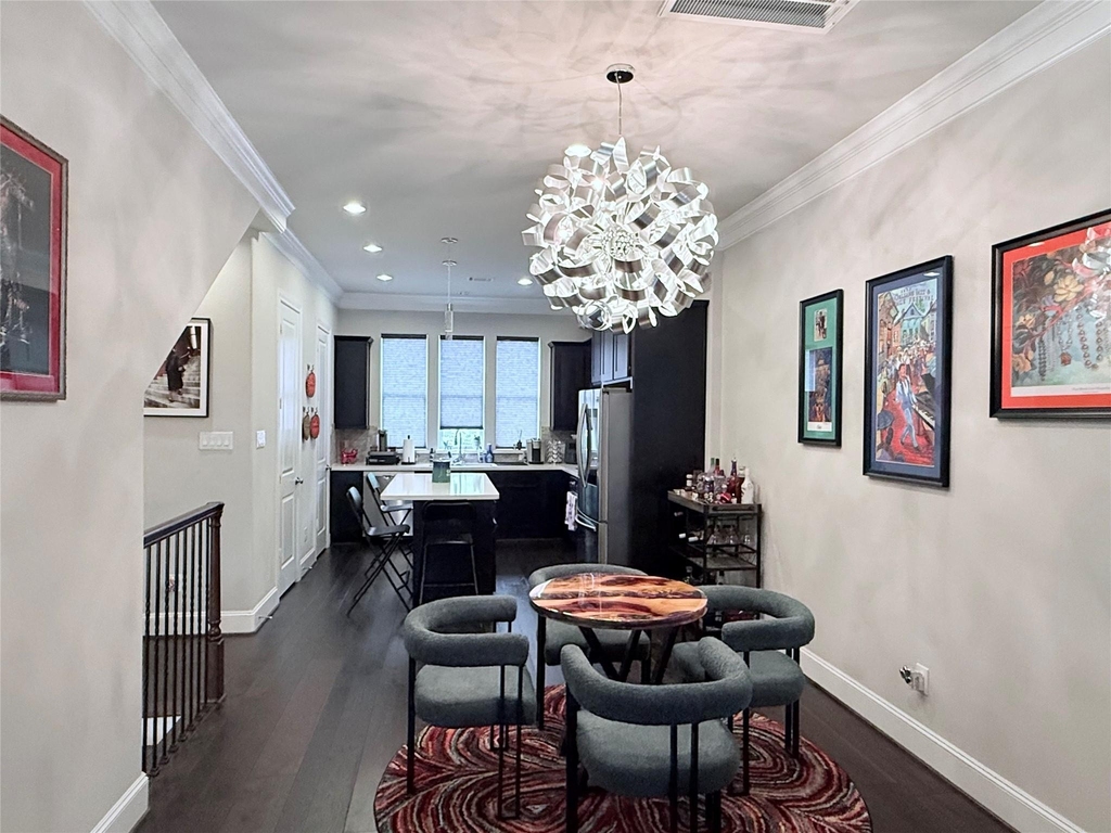 616 Delano Street - Photo 3