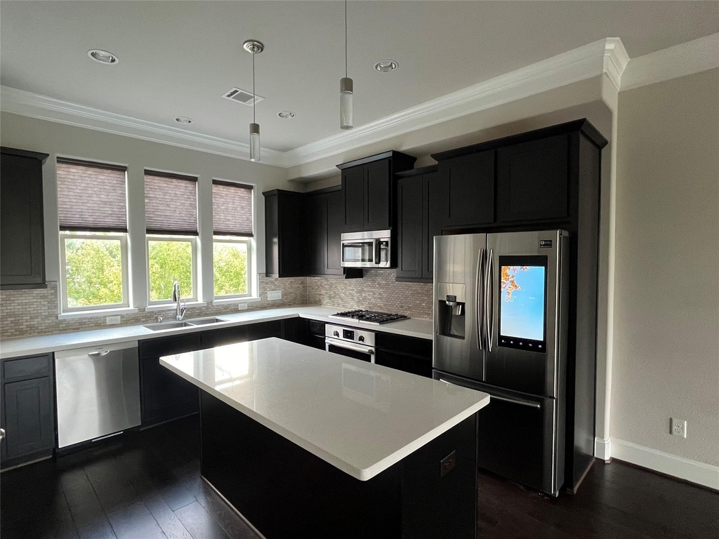616 Delano Street - Photo 1
