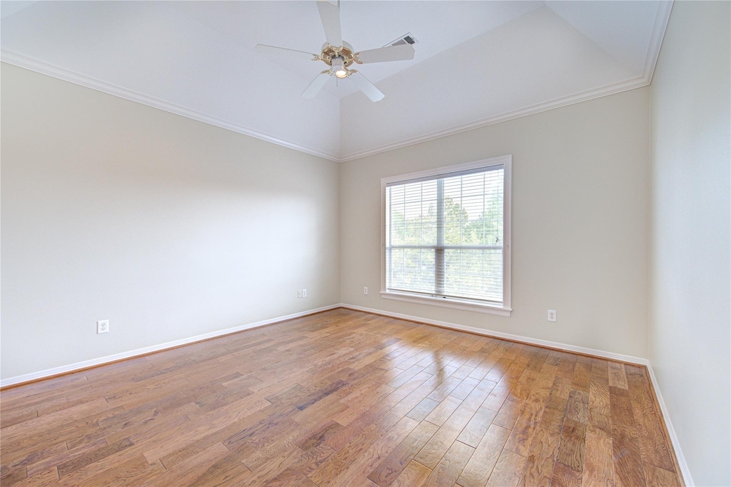 2124 Nantucket Drive - Photo 12