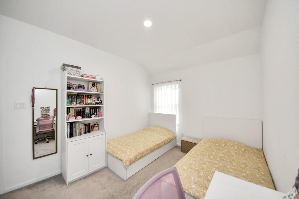 21927 Citrus Grove Court - Photo 33