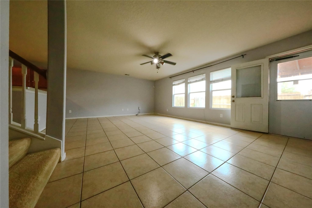 18439 Ranch View Trail - Photo 3