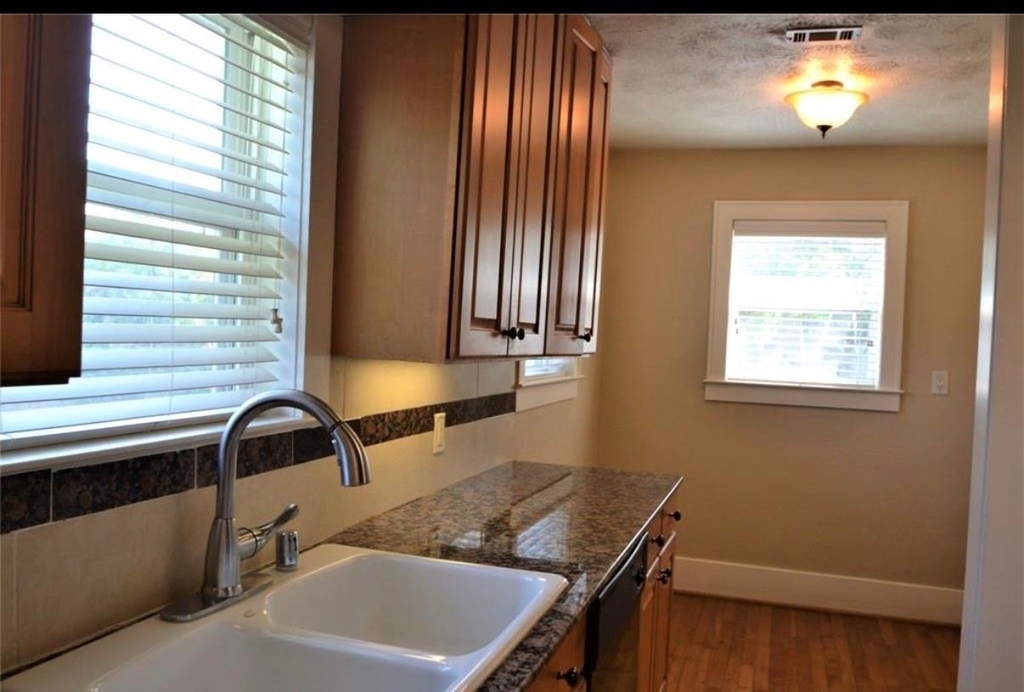 1505 Mcduffie Street - Photo 12