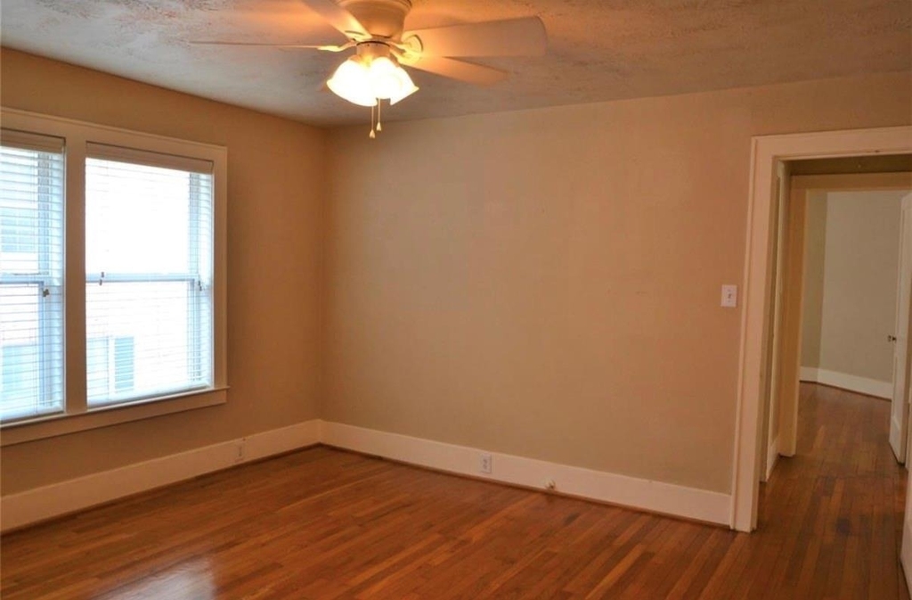 1505 Mcduffie Street - Photo 10