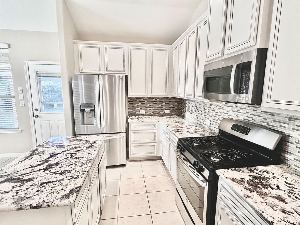 3877 Enchanted Timbers Lane - Photo 7
