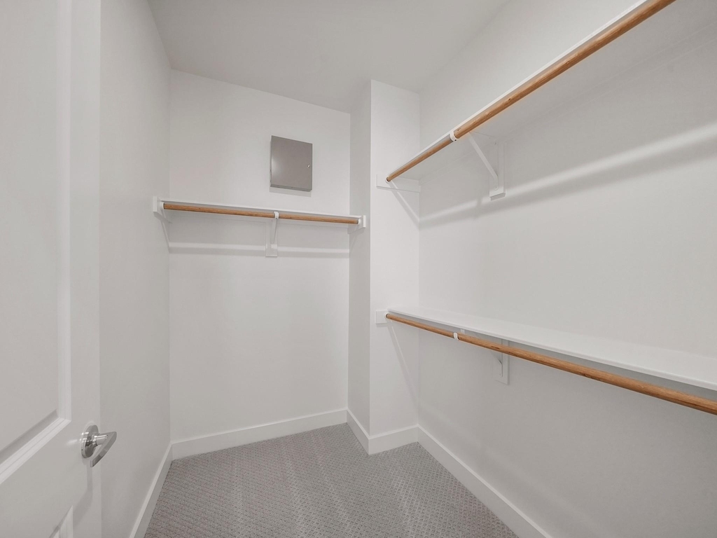 1518 Colonial Gorge Drive - Photo 18