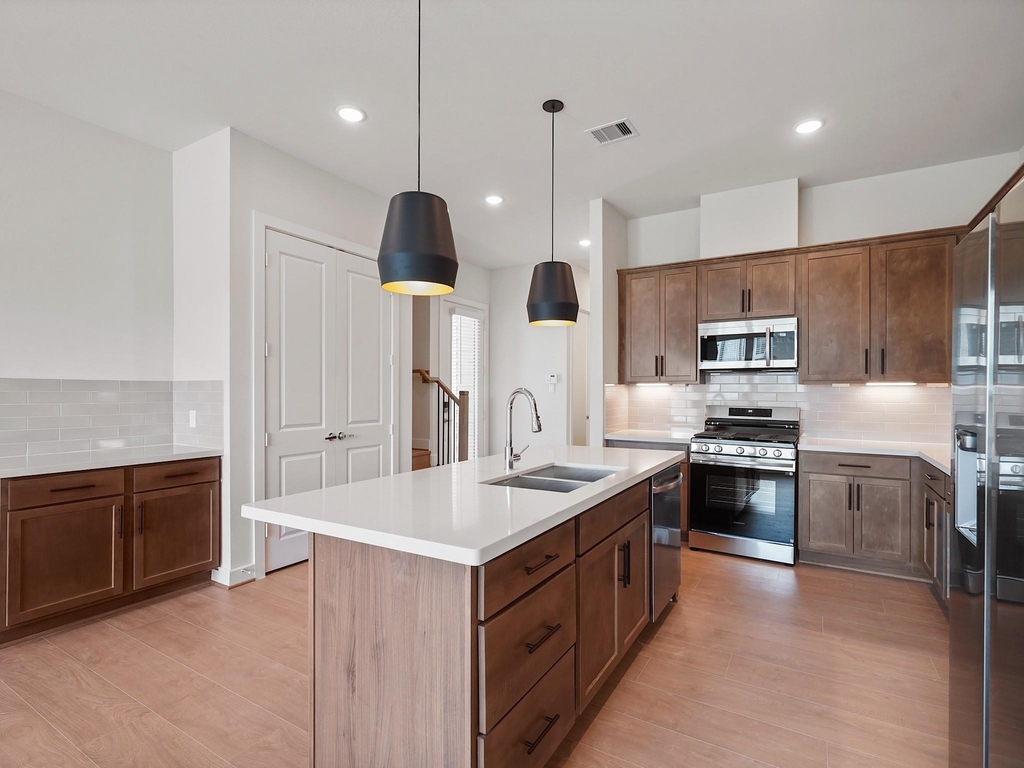 1518 Colonial Gorge Drive - Photo 8