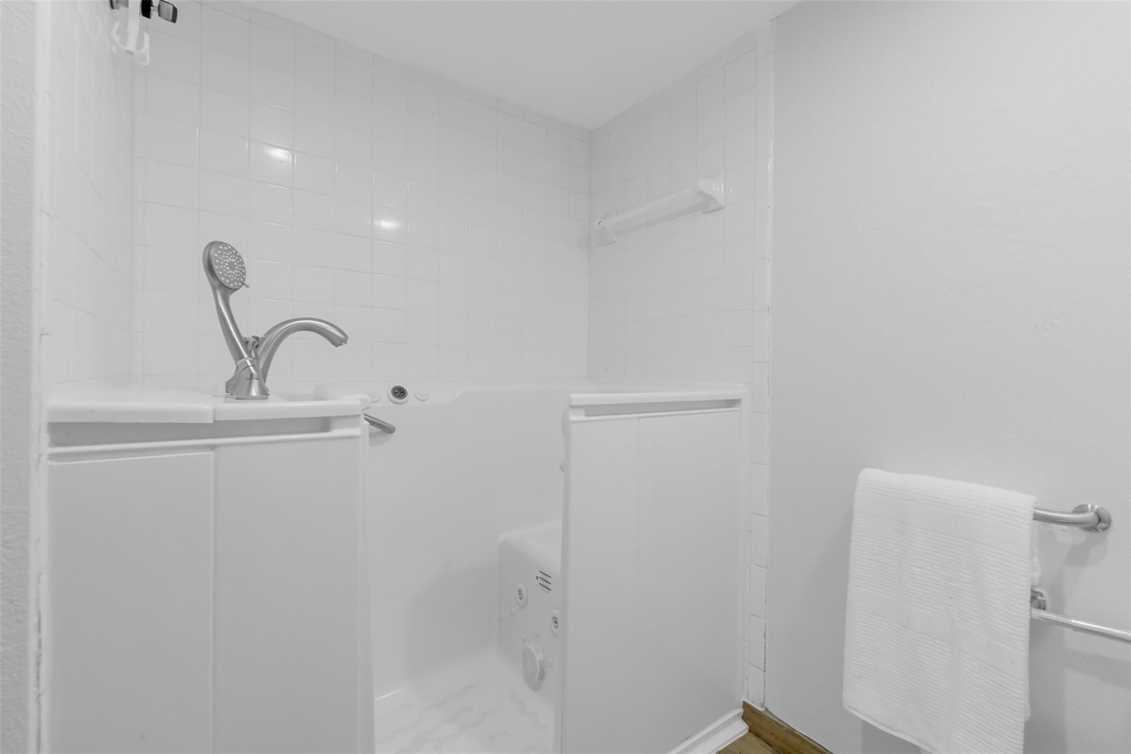 5005 Georgi Lane - Photo 11