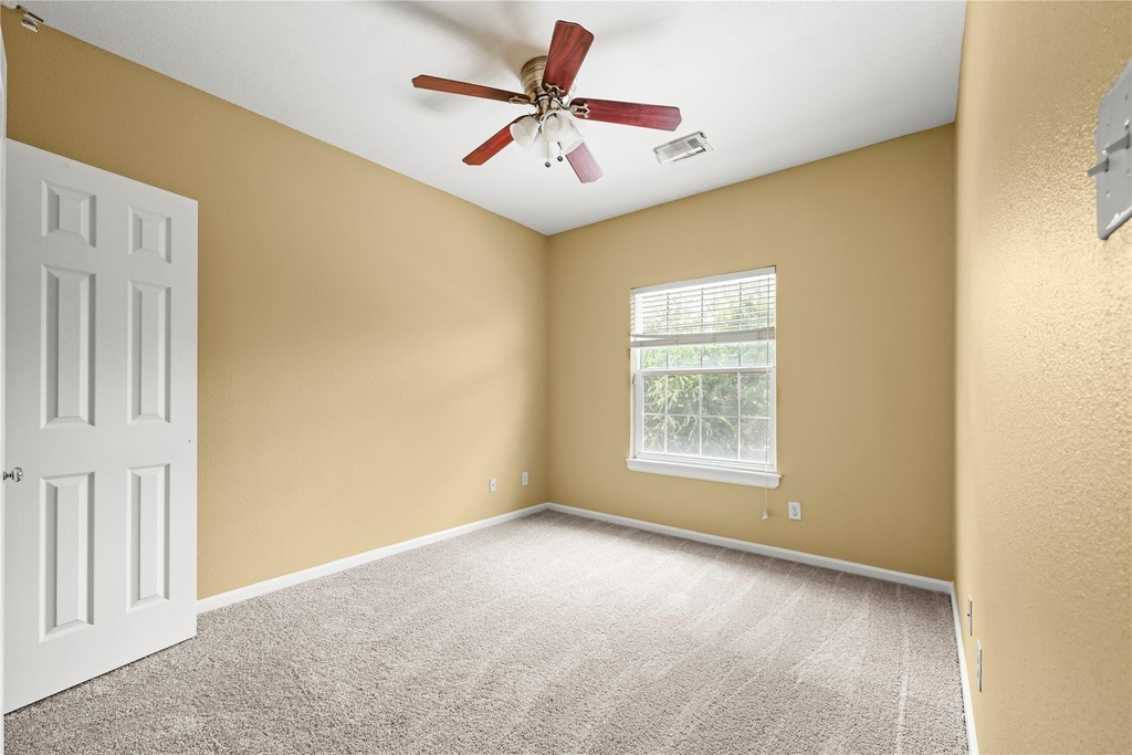 1520 Sherwood Forest Street - Photo 34